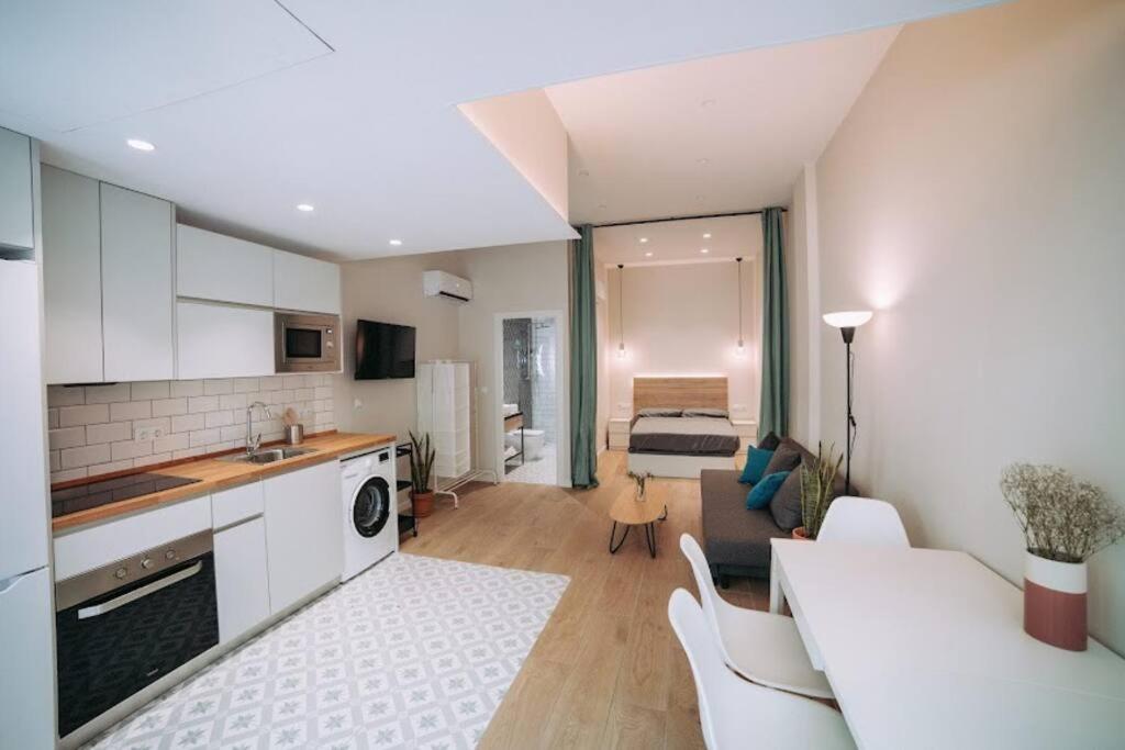 Estelles Apartment Close To Beach Valenza Esterno foto